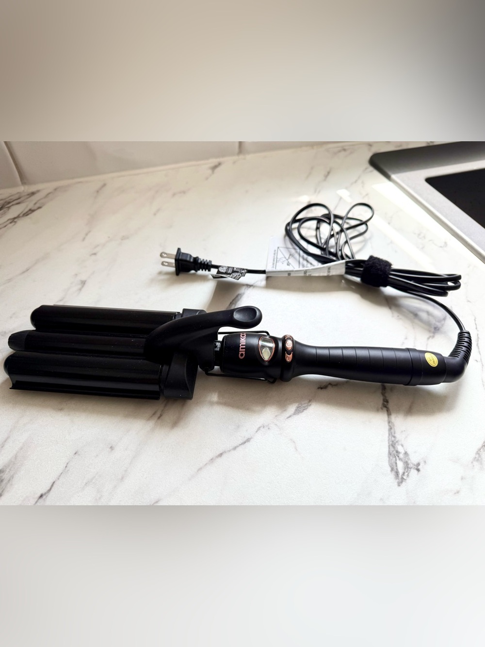 Amika High Tide Deep Waver